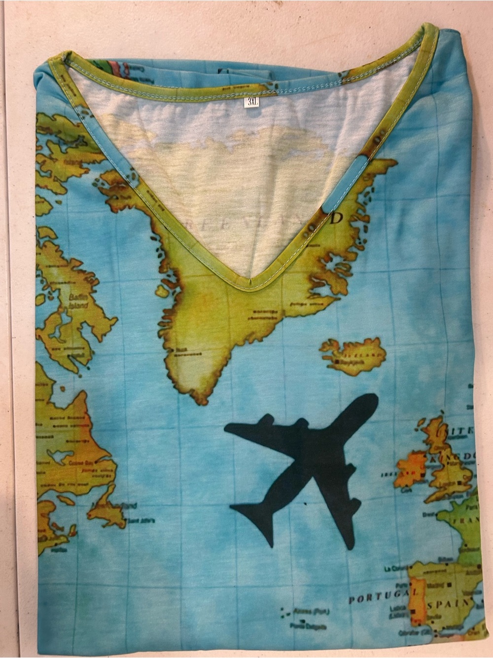 Map Print V-Neck Short Sleeve Tee in Blue and Green
